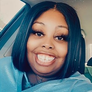 Meet your Posher, Veneice